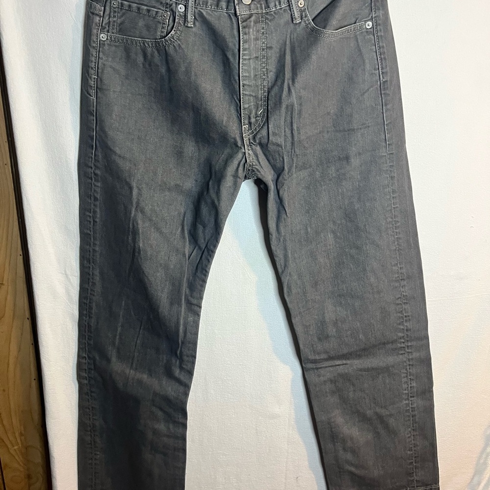Levi's Men's Straight Jeans in Charcoal